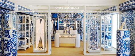 tienda dolce gabbana marbella|Dolce&Gabbana Boutique in Marbella La Cabane Beach Club .